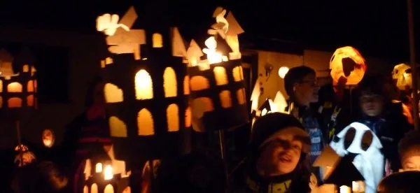 Ein Lichtermeer zu Martins Ehr'